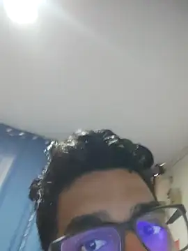 Snapshot of FitGeorge chatting on January 2026 03:14:02 PM FitGeorge online show from January 2026 03:14:02 PM