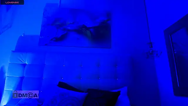 ASHLIE DIXON1 online show from January 2025 12:05:01 AM