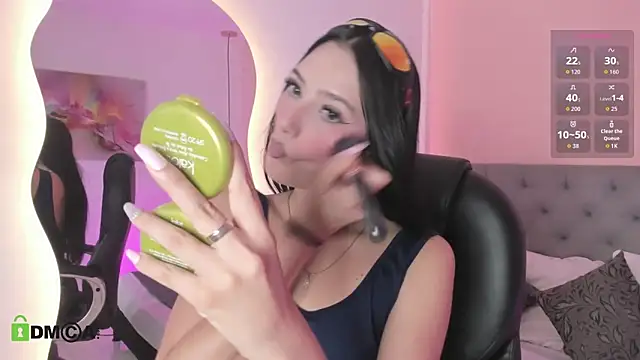 ASHLIE DIXON1 online show from October 2025 07:45:02 PM