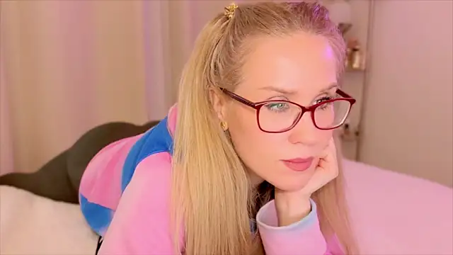 Myassistant online show from January 2025 10:26:01 PM