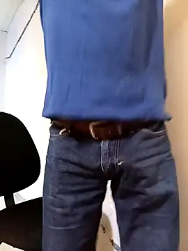 Snapshot of friendsloversex chatting on September 2025 06:42:01 PM friendsloversex online show from September 2025 06:42:01 PM