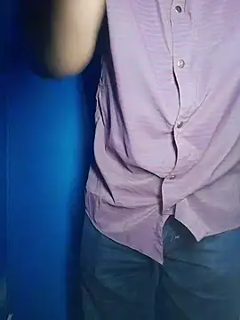 Snapshot of friendsloversex chatting on October 2025 04:30:02 PM friendsloversex online show from October 2025 04:30:02 PM