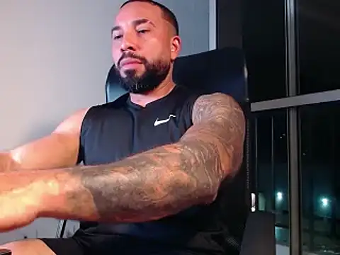 roman muscle online show from January 2025 03:12:01 AM