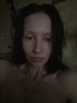 Starry Siren online show from April 2026 01:52:02 PM