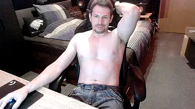 dreamwallker21 online show from May 2026 08:10:01 AM