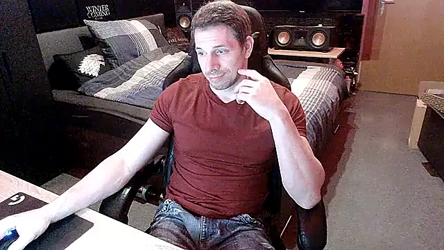 dreamwallker21 online show from May 2026 07:09:02 PM
