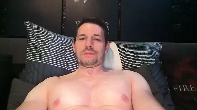 dreamwallker21 online show from May 2026 07:35:01 AM