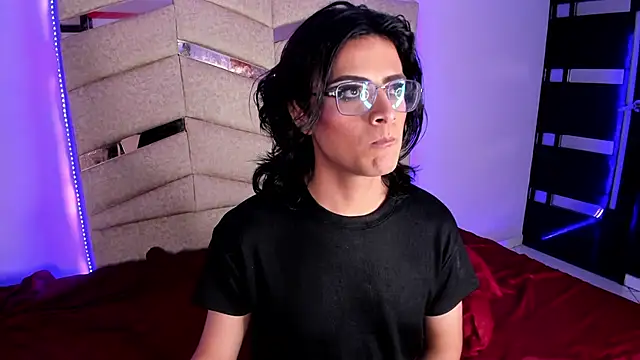 Snapshot of Eterea_blow chatting on January 2025 09:08:01 AM Eterea blow online show from January 2025 09:08:01 AM