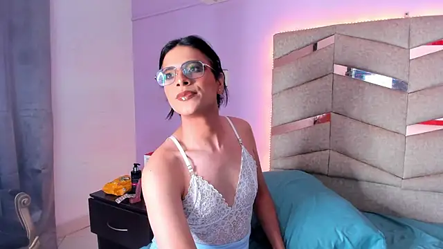 Snapshot of Eterea_blow chatting on March 2025 02:46:02 AM Eterea blow online show from March 2025 02:46:02 AM