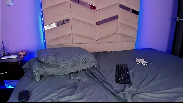 Snapshot of Eterea_blow chatting on March 2025 08:58:02 AM Eterea blow online show from March 2025 08:58:02 AM