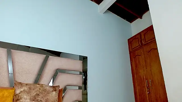 Snapshot of cintia_hills chatting on January 2025 04:54:02 AM cintia hills online show from January 2025 04:54:02 AM