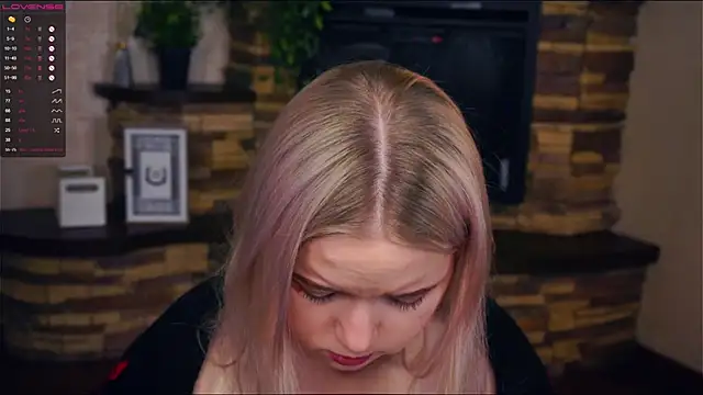 ZaraCreedon online show from February 2025 02:33:01 AM