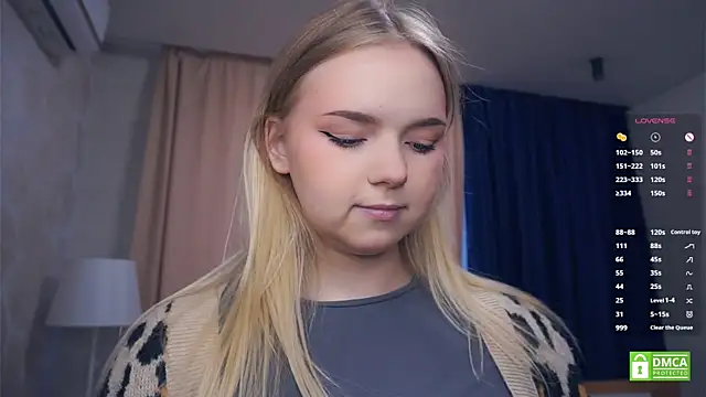 ZaraCreedon online show from November 2025 05:13:02 AM