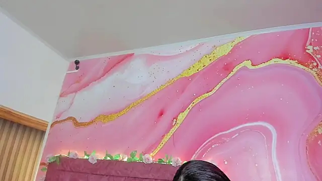 Daisy  rose online show from April 2026 03:06:01 AM