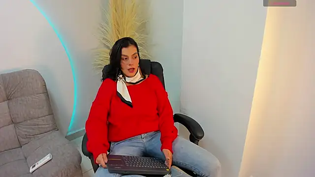 Ada Monroe10 online show from October 2025 01:34:01 PM