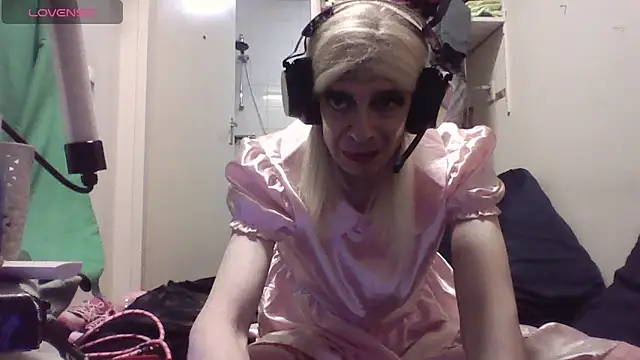 Doggyray44 online show from February 2026 08:29:02 PM