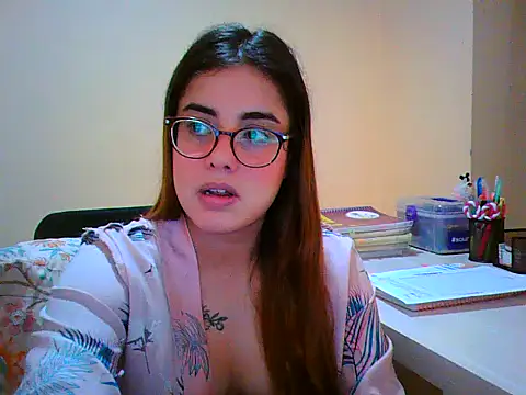 maliamiller online show from November 2025 06:27:01 AM