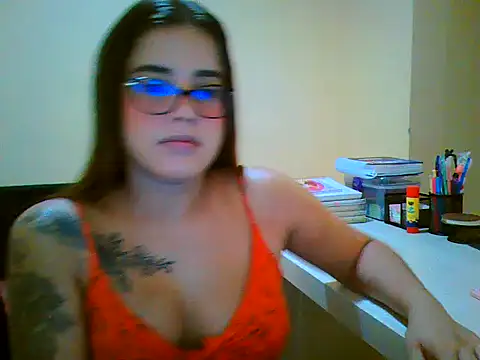 maliamiller online show from March 2026 03:31:01 PM