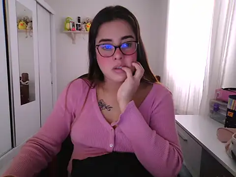maliamiller online show from July 2026 07:53:02 PM