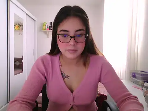 maliamiller online show from July 2026 03:04:01 PM