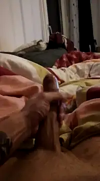 Tommi3720 online show from February 2025 10:32:01 PM