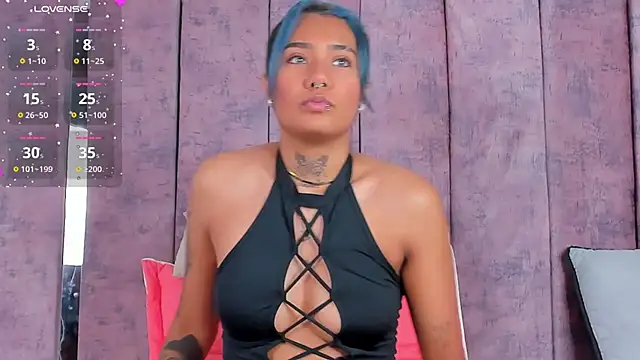 AshlieRoberts online show from February 2025 11:31:02 AM