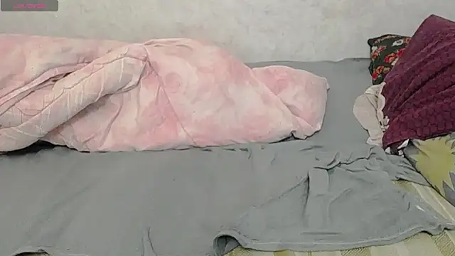 lisa Black00 online show from February 2025 06:10:02 AM