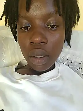 Juicylittle slute online show from October 2025 04:33:02 AM