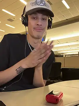 Snapshot of ppahcket chatting on January 2025 04:31:02 AM ppahcket online show from January 2025 04:31:02 AM