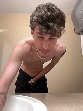 Snapshot of ppahcket chatting on January 2025 09:51:01 PM ppahcket online show from January 2025 09:51:01 PM