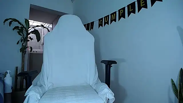 diamond black00 online show from January 2025 05:18:02 PM