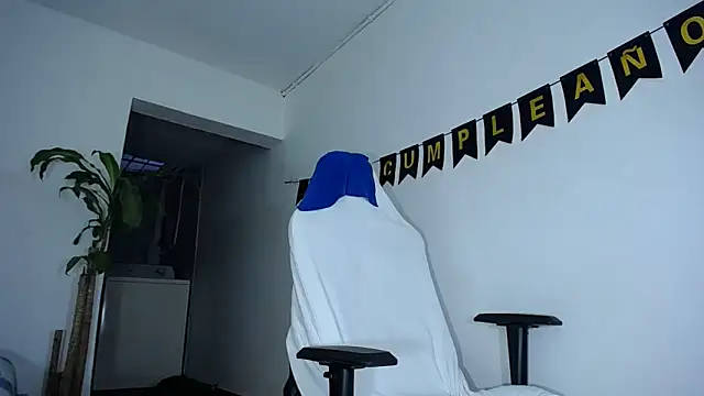 diamond black00 online show from January 2025 10:50:02 PM