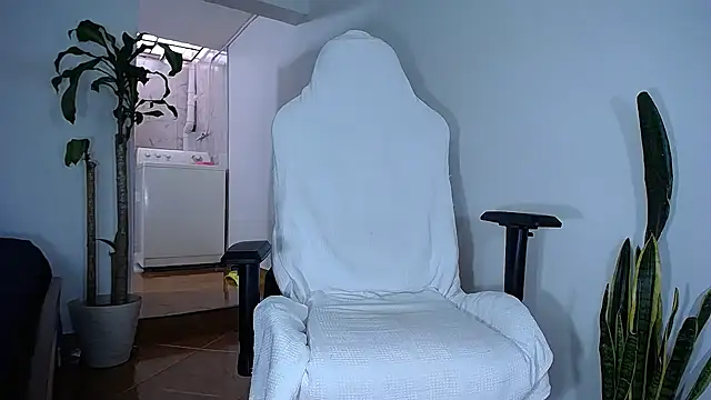 diamond black00 online show from February 2025 06:49:02 PM