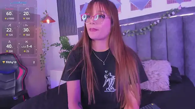 isabela fox online show from October 2025 10:30:02 PM