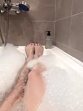 Snapshot of Yourlittledemon chatting on January 2026 07:17:01 PM Yourlittledemon online show from January 2026 07:17:01 PM