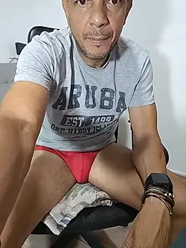 Snapshot of latinmartin73 chatting on June 2026 03:10:02 AM latinmartin73 online show from June 2026 03:10:02 AM