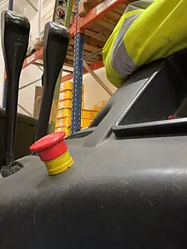 Snapshot of jovenestraviesos chatting on February 2026 02:54:01 PM jovenestraviesos online show from February 2026 02:54:01 PM