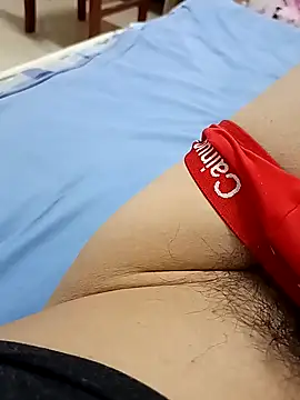 huzi518 online show from November 2025 07:02:02 PM