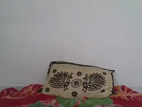 Snapshot of hot_dark_chocolate08 chatting on February 2025 07:01:02 AM hot dark chocolate08 online show from February 2025 07:01:02 AM