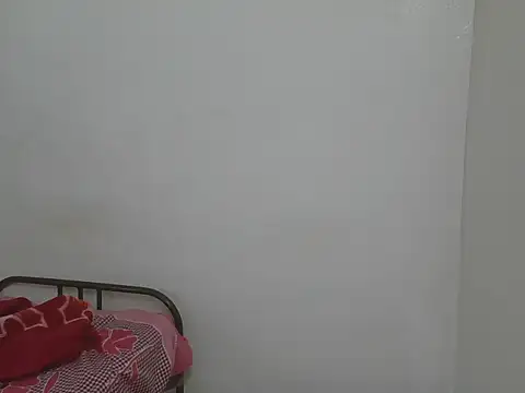 Snapshot of hot_dark_chocolate08 chatting on November 2025 04:26:02 AM hot dark chocolate08 online show from November 2025 04:26:02 AM