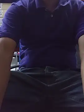 Andresguz35 online show from October 2025 04:50:01 PM