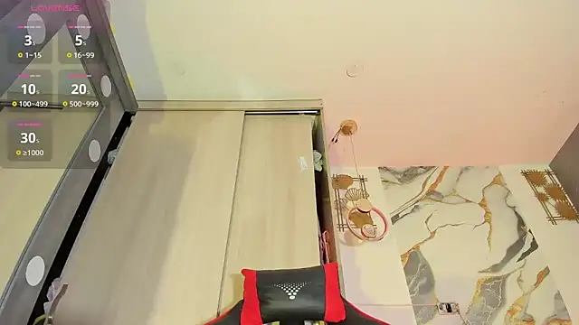 zandra milf  online show from February 2025 01:16:02 PM