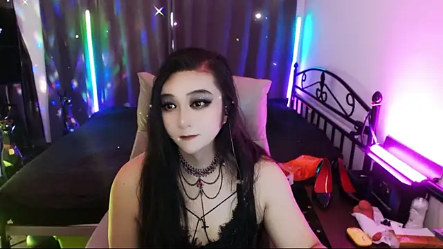 CarlClaus online show from July 2026 07:06:01 AM