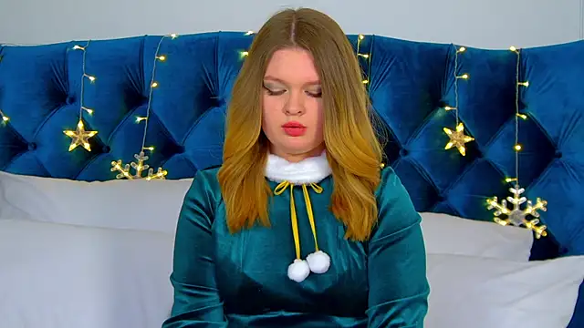 CrystalLyons online show from December 2024 04:22:01 PM