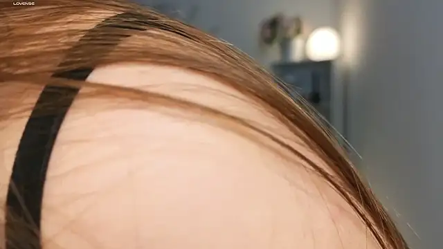 aryamirelle online show from February 2025 06:51:01 PM