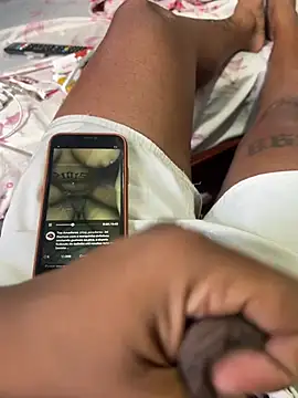 Snapshot of morenoroludo777 chatting on March 2025 05:33:02 PM morenoroludo777 online show from March 2025 05:33:02 PM