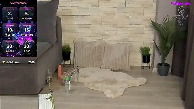 VictoriaMazze online show from June 2026 12:15:02 AM