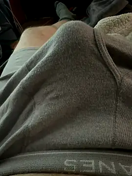 Snapshot of jrizz215 chatting on October 2025 06:50:02 PM jrizz215 online show from October 2025 06:50:02 PM