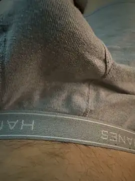 jrizz215 online show from December 2025 06:27:02 PM