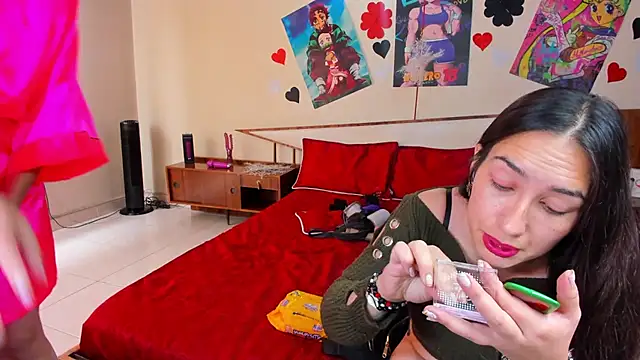 Snapshot of Marilynselxoveanalhard chatting on December 2024 03:04:01 PM Marilynselxoveanalhard online show from December 2024 03:04:01 PM